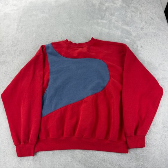 Nike Rework Men's Size Large Vintage Fleece Lined Red/Blue Sweater - Picture 5 of 9